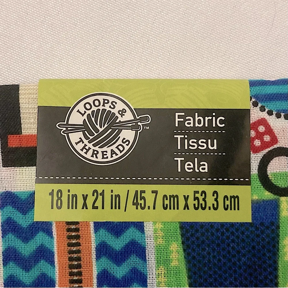 ⭐️ Loops & Threads Multicolored 100% Cotton Sewing Pattern Fabric
